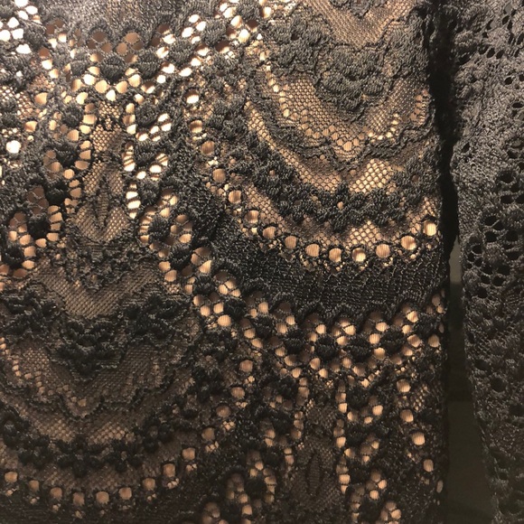 For love and lemons Rosalita dress - Picture 7 of 7